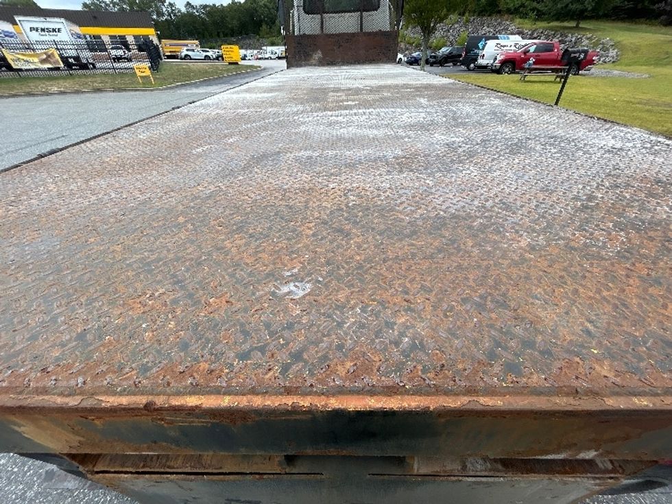 Flatbed Truck-Light and Medium Duty Trucks-Freightliner-2019-114SD-Fitchburg-MA-330,615\n\t\tmiles-$ 92,250 - Image 9