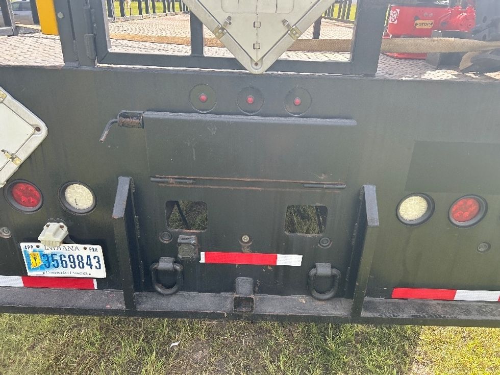 Flatbed Truck-Light and Medium Duty Trucks-Freightliner-2019-114SD-Hattiesburg-MS-257,409\n\t\tmiles-$ 98,250 - Image 9