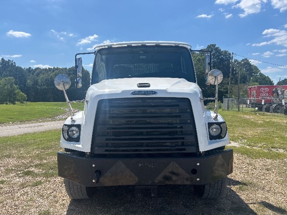 Flatbed Truck-Light and Medium Duty Trucks-Freightliner-2019-114SD-Hattiesburg-MS-312,930\n\t\tmiles-$ 94,000 - Image 2