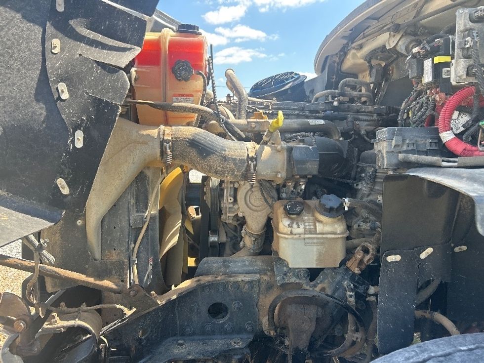 Flatbed Truck-Light and Medium Duty Trucks-Freightliner-2019-114SD-Hattiesburg-MS-312,930\n\t\tmiles-$ 94,000 - Image 24