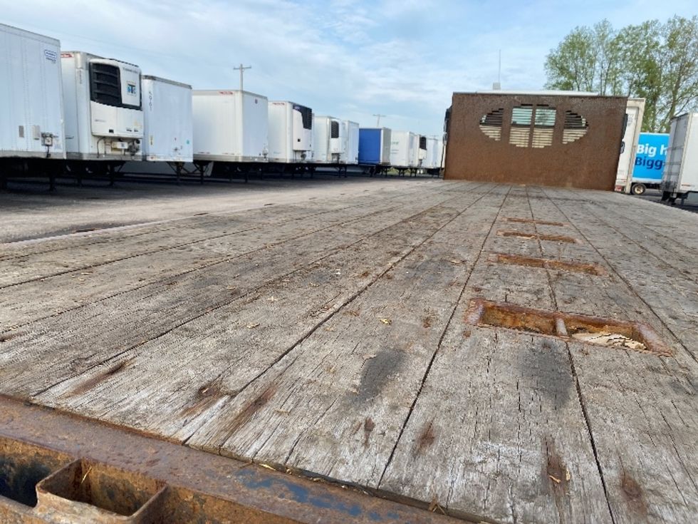 Flatbed Truck-Light and Medium Duty Trucks-Freightliner-2019-114SD-Liverpool-NY-360,000\n\t\tmiles-$ 90,250 - Image 11