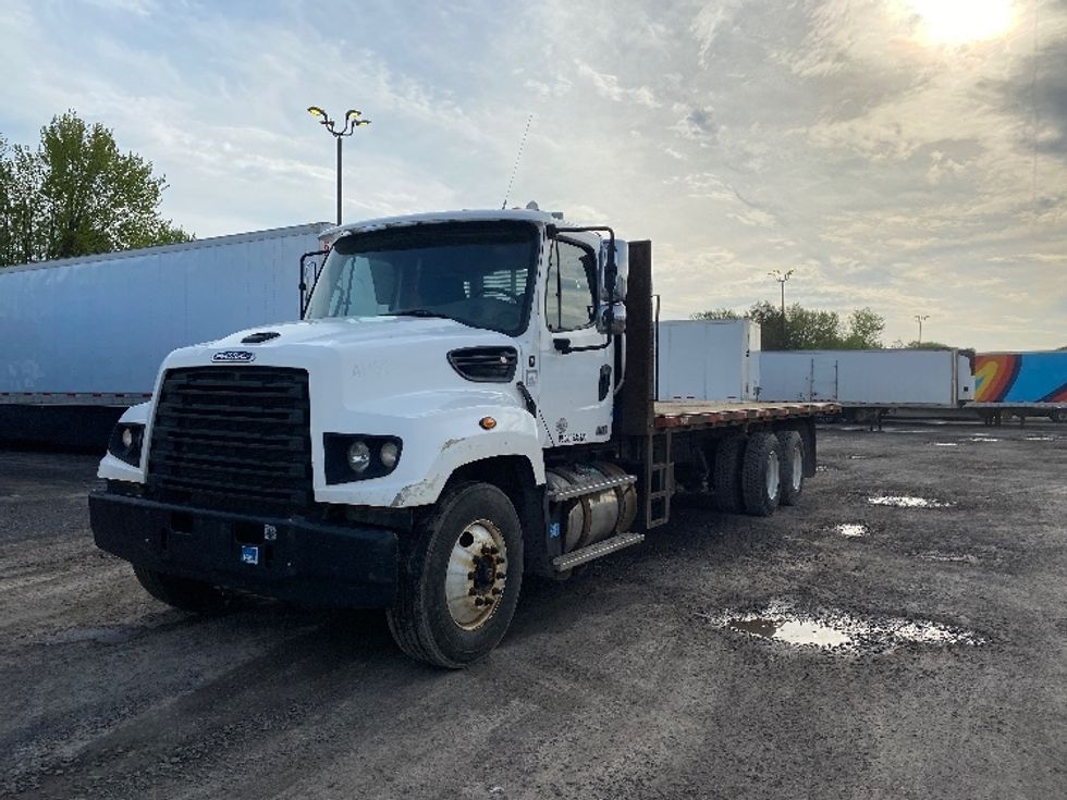 Flatbed Truck-Light and Medium Duty Trucks-Freightliner-2019-114SD-Liverpool-NY-360,000\n\t\tmiles-$ 90,250 - Image 3