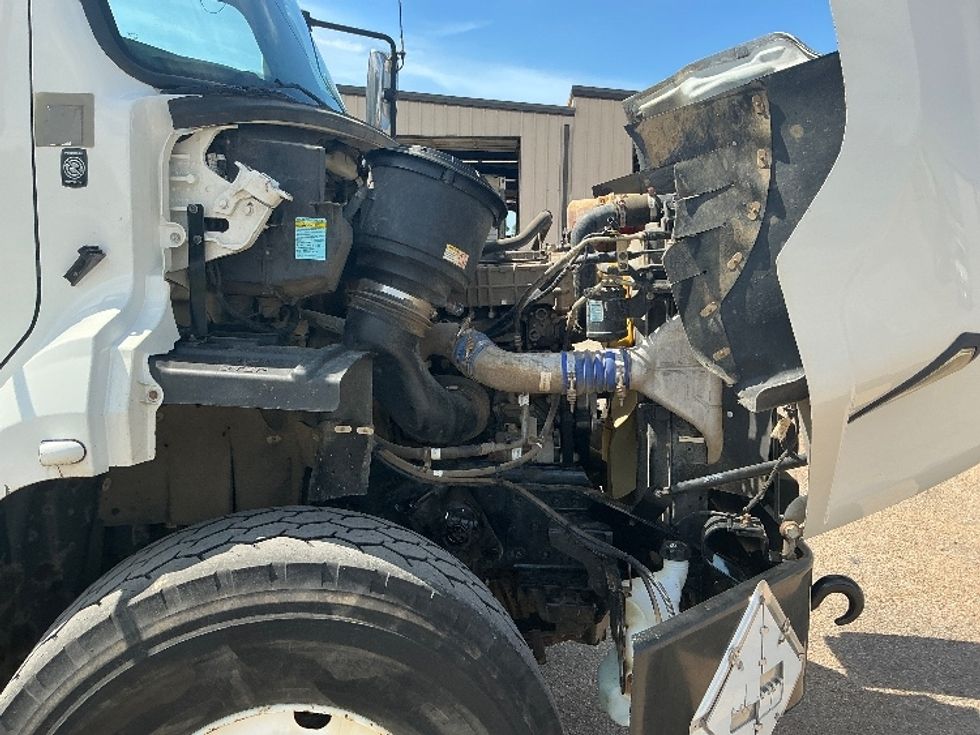 Flatbed Truck-Light and Medium Duty Trucks-Freightliner-2019-114SD-Longview-TX-106,765\n\t\tmiles-$ 93,750 - Image 23