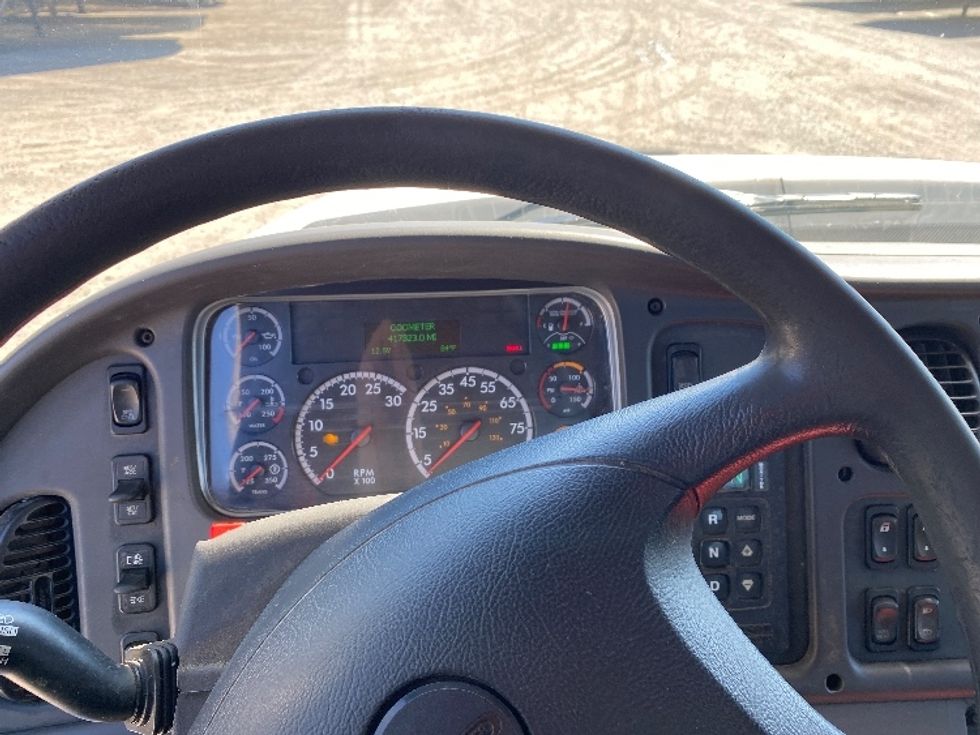 Flatbed Truck-Light and Medium Duty Trucks-Freightliner-2019-114SD-Minoa-NY-417,322\n\t\tmiles-$ 86,250 - Image 13