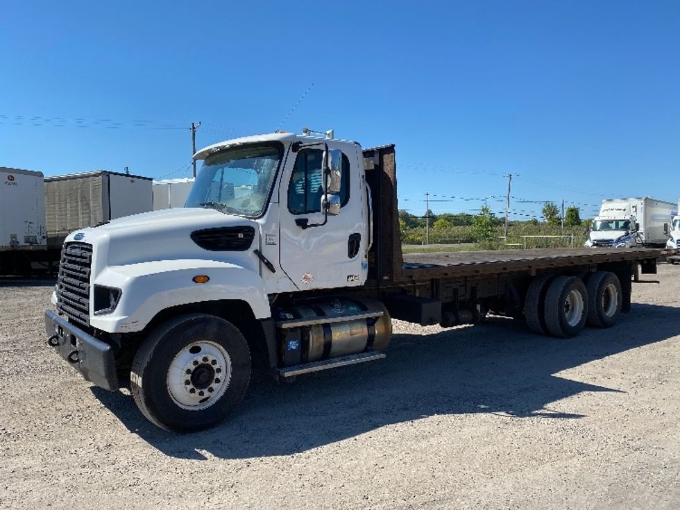 Flatbed Truck-Light and Medium Duty Trucks-Freightliner-2019-114SD-Minoa-NY-417,322\n\t\tmiles-$ 86,250 - Image 3