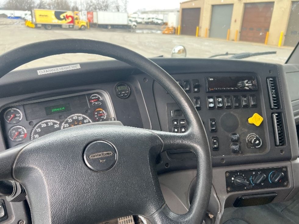 Flatbed Truck-Light and Medium Duty Trucks-Freightliner-2019-114SD-Rochester-NY-239,470\n\t\tmiles-$ 105,500 - Image 17