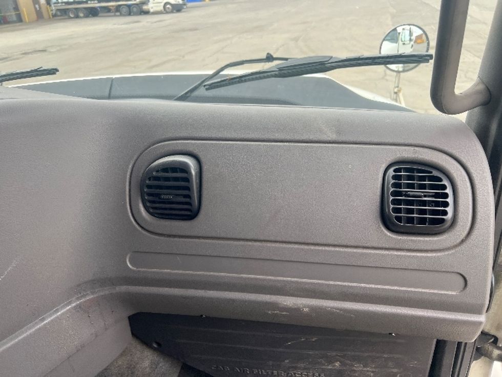 Flatbed Truck-Light and Medium Duty Trucks-Freightliner-2019-114SD-Rochester-NY-239,470\n\t\tmiles-$ 105,500 - Image 21