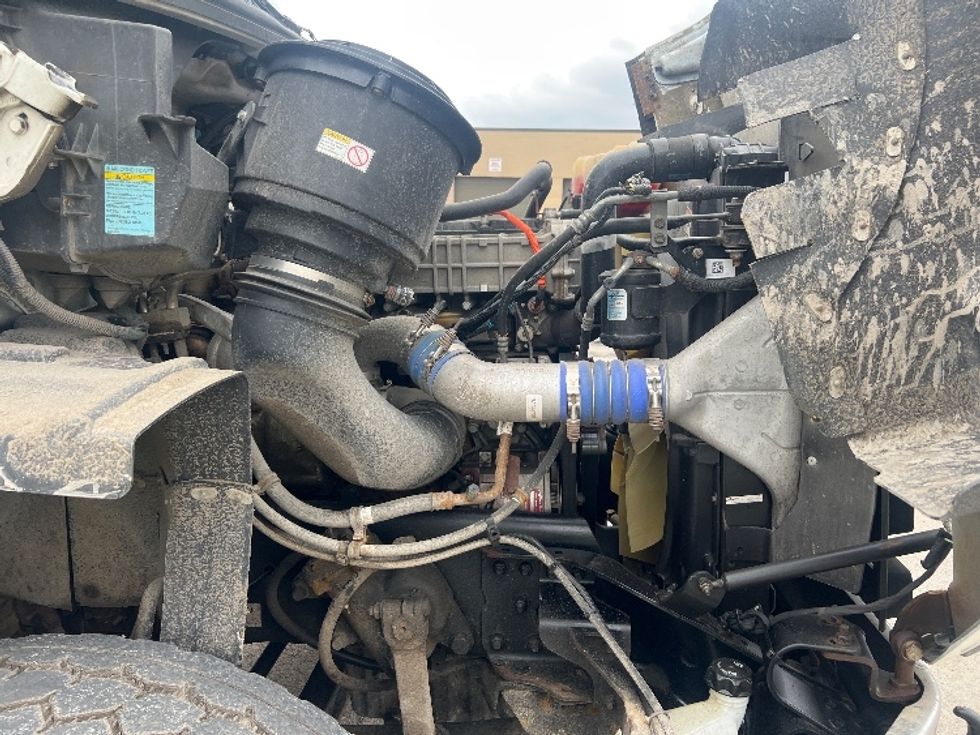 Flatbed Truck-Light and Medium Duty Trucks-Freightliner-2019-114SD-Rochester-NY-239,470\n\t\tmiles-$ 105,500 - Image 23