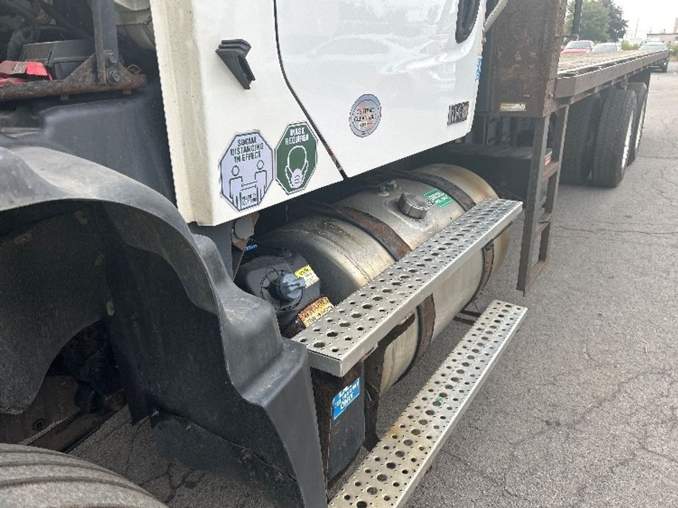 Flatbed Truck-Light and Medium Duty Trucks-Freightliner-2019-114SD-Rochester-NY-348,169\n\t\tmiles-$ 91,250 - Image 28