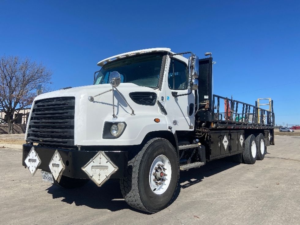 Flatbed Truck-Light and Medium Duty Trucks-Freightliner-2019-114SD-San Antonio-TX-223,117\n\t\tmiles-$ 90,750 - Image 3