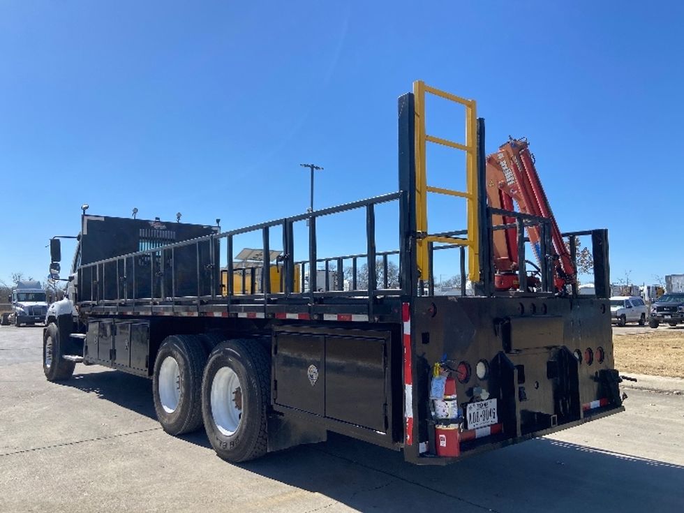Flatbed Truck-Light and Medium Duty Trucks-Freightliner-2019-114SD-San Antonio-TX-258,287\n\t\tmiles-$ 89,500 - Image 6