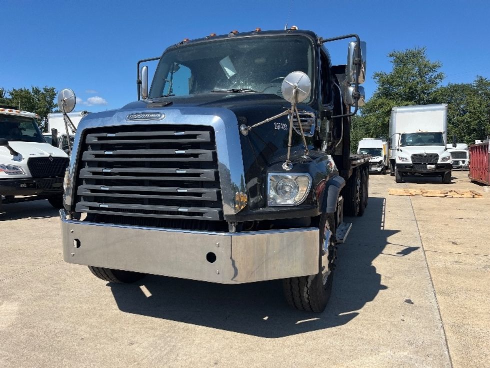 Flatbed Truck-Light and Medium Duty Trucks-Freightliner-2019-114SD-Sterling-VA-293,660\n\t\tmiles-$ 84,500 - Image 1
