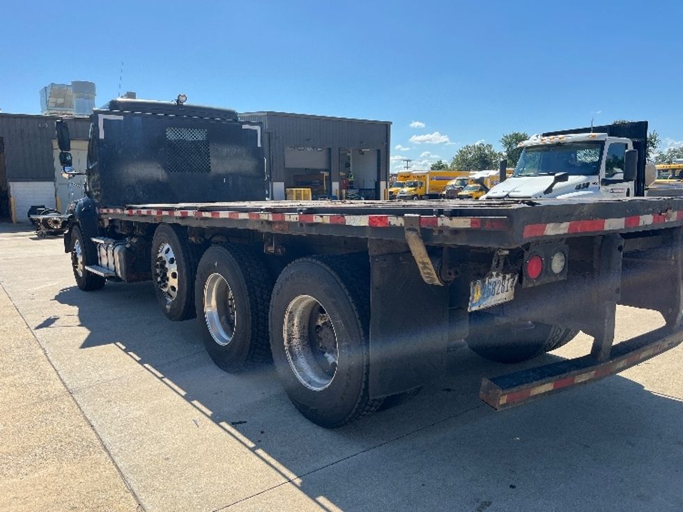 Flatbed Truck-Light and Medium Duty Trucks-Freightliner-2019-114SD-Sterling-VA-293,660\n\t\tmiles-$ 84,500 - Image 12