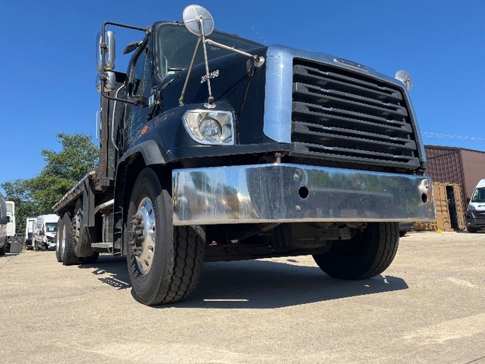 Flatbed Truck-Light and Medium Duty Trucks-Freightliner-2019-114SD-Sterling-VA-293,660\n\t\tmiles-$ 84,500 - Image 24