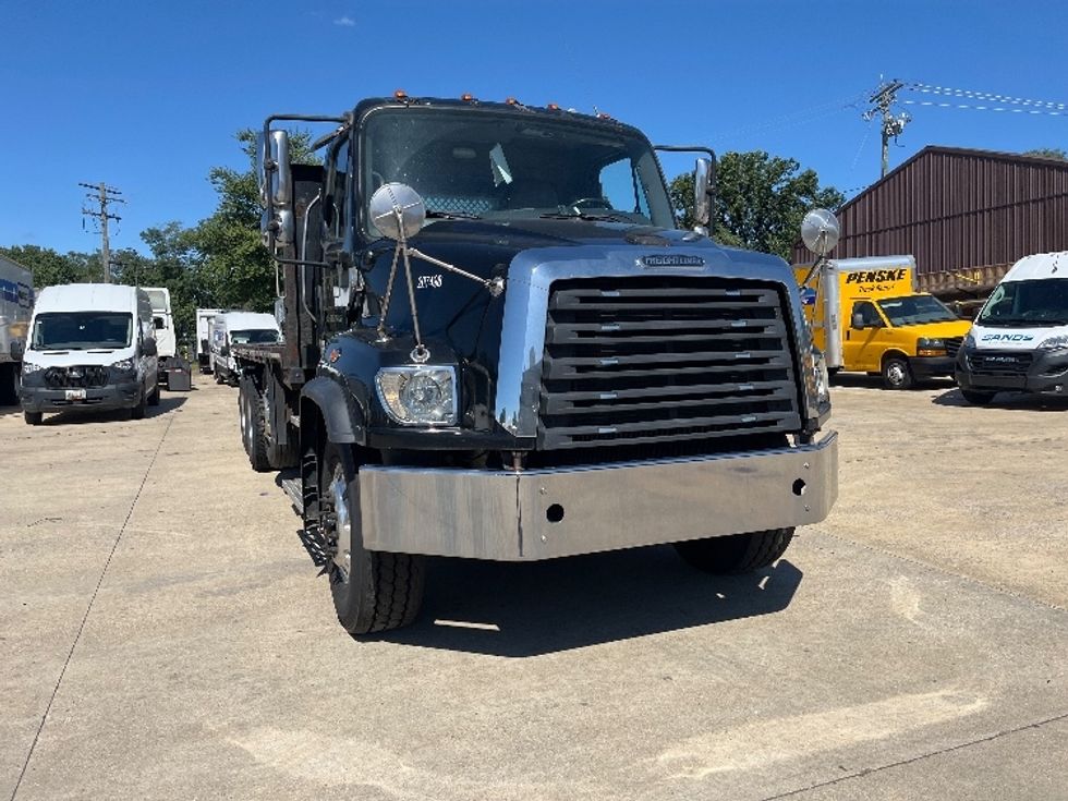 Flatbed Truck-Light and Medium Duty Trucks-Freightliner-2019-114SD-Sterling-VA-293,660\n\t\tmiles-$ 84,500 - Image 3
