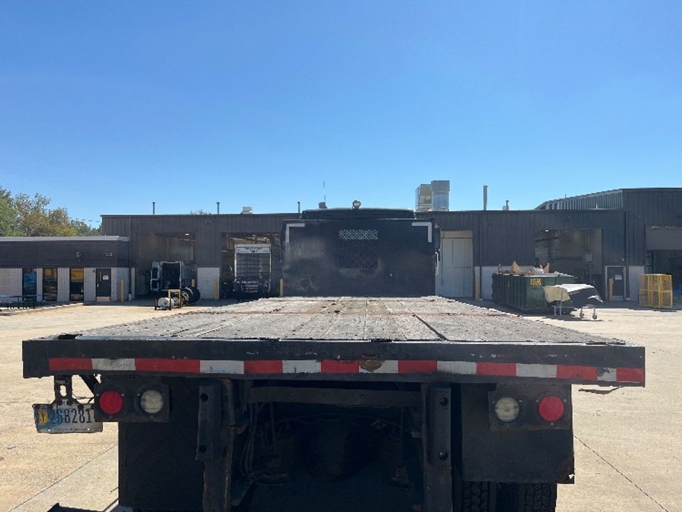Flatbed Truck-Light and Medium Duty Trucks-Freightliner-2019-114SD-Sterling-VA-293,660\n\t\tmiles-$ 84,500 - Image 7