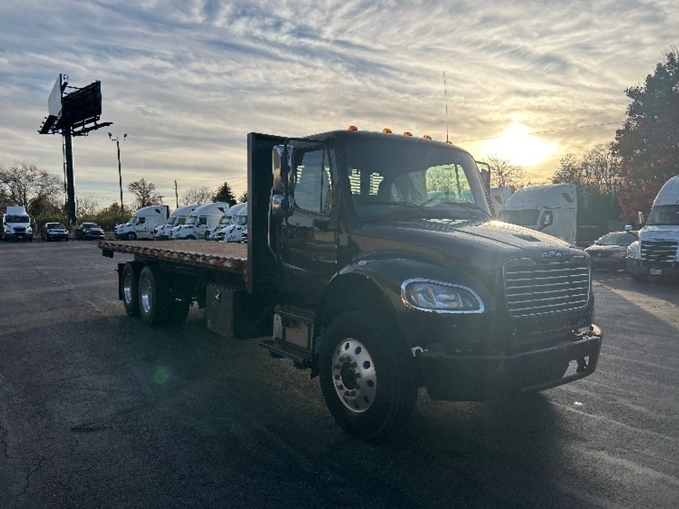 Flatbed Truck-Light and Medium Duty Trucks-Freightliner-2019-M2-Akron-OH-298,549\n\t\tmiles-$ 44,750 - Image 1
