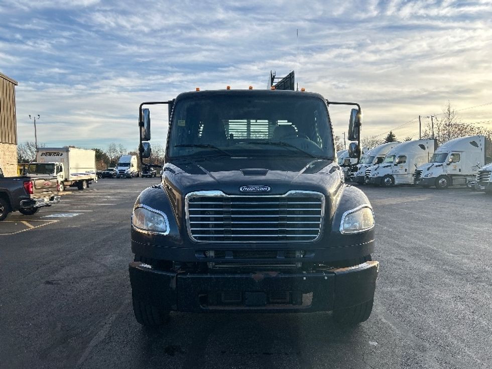 Flatbed Truck-Light and Medium Duty Trucks-Freightliner-2019-M2-Akron-OH-298,549\n\t\tmiles-$ 44,750 - Image 2