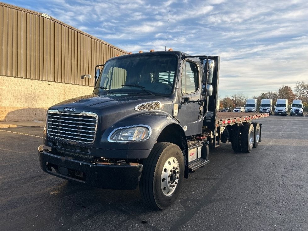 Flatbed Truck-Light and Medium Duty Trucks-Freightliner-2019-M2-Akron-OH-298,549\n\t\tmiles-$ 44,750 - Image 3