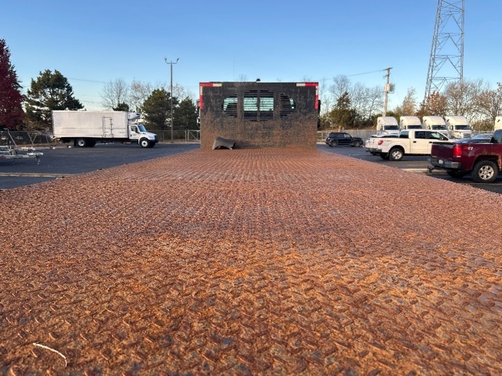 Flatbed Truck-Light and Medium Duty Trucks-Freightliner-2019-M2-Akron-OH-298,549\n\t\tmiles-$ 44,750 - Image 9