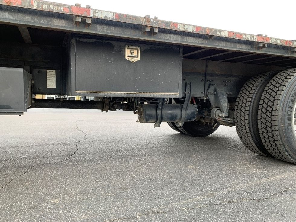 Flatbed Truck-Light and Medium Duty Trucks-Freightliner-2019-M2-Alabaster-AL-96,378\n\t\tmiles-$ 53,750 - Image 5