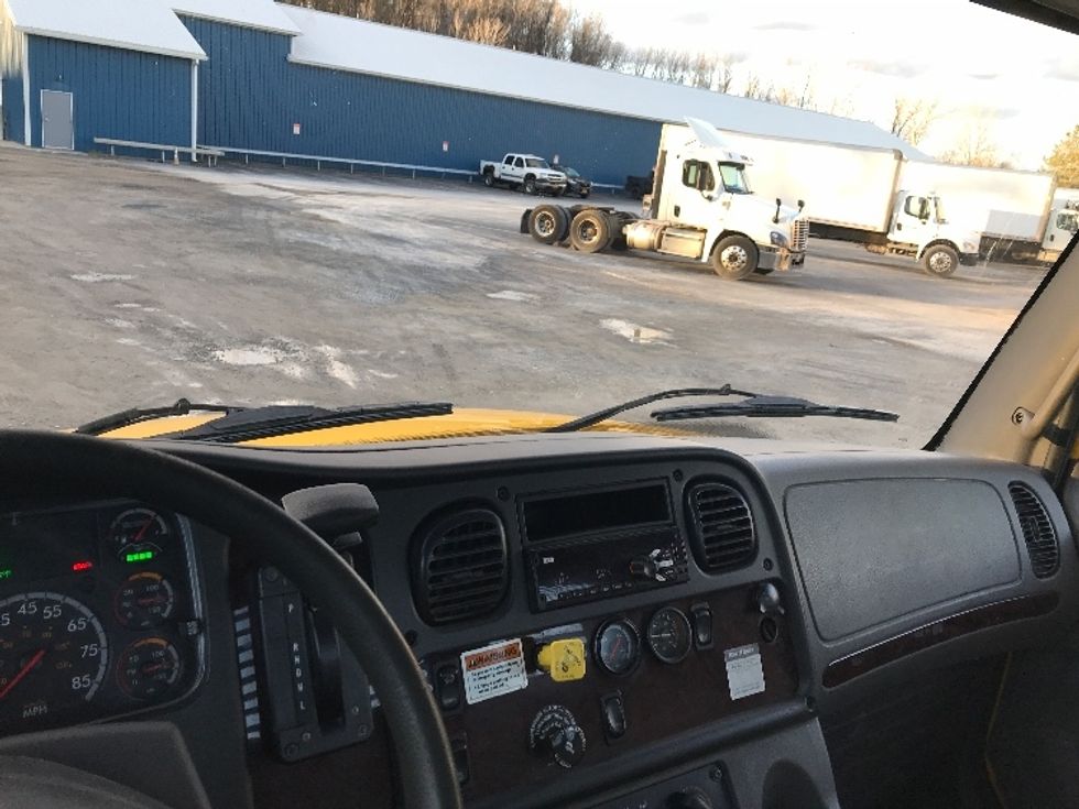 Flatbed Truck-Light and Medium Duty Trucks-Freightliner-2019-M2-Albany-NY-105,872\n\t\tmiles-$ 46,750 - Image 14