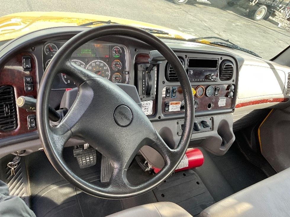 Flatbed Truck-Light and Medium Duty Trucks-Freightliner-2019-M2-Albuquerque-NM-109,319\n\t\tmiles-$ 64,000 - Image 15