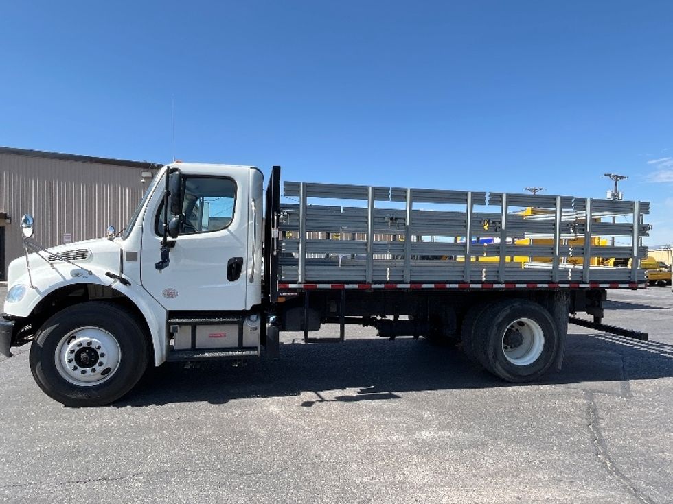 Flatbed Truck-Light and Medium Duty Trucks-Freightliner-2019-M2-Albuquerque-NM-47,754\n\t\tmiles-$ 56,750 - Image 4