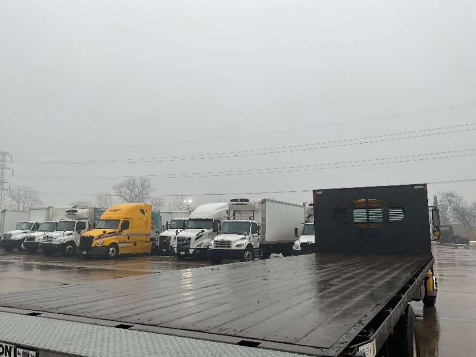 Flatbed Truck-Light and Medium Duty Trucks-Freightliner-2019-M2-Allen Park-MI-110,051\n\t\tmiles-$ 47,750 - Image 11