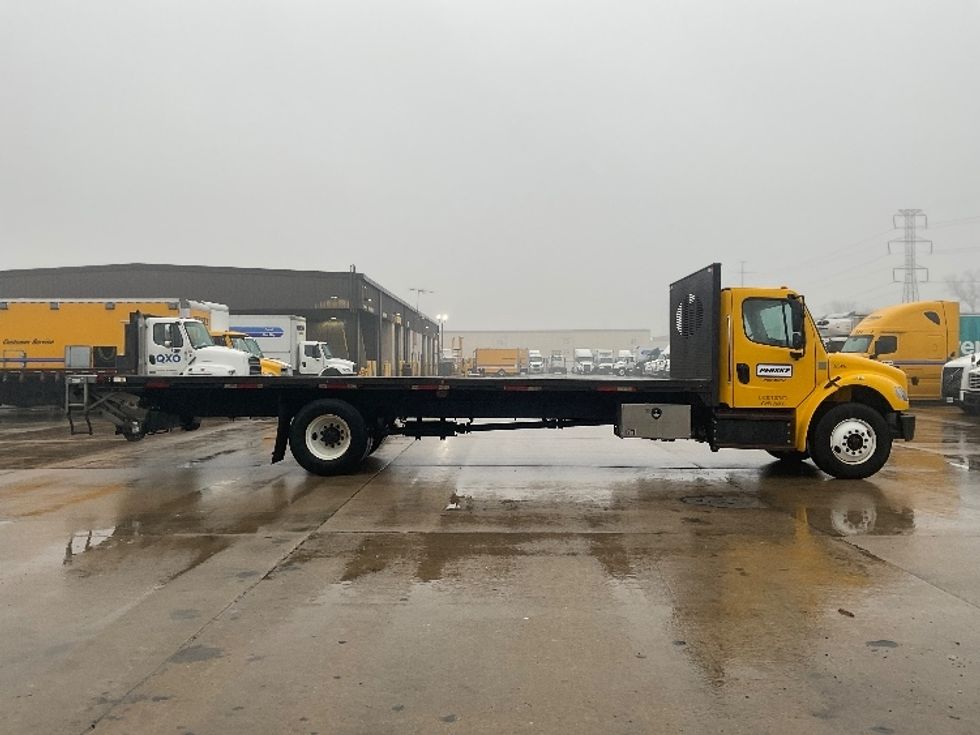 Flatbed Truck-Light and Medium Duty Trucks-Freightliner-2019-M2-Allen Park-MI-110,051\n\t\tmiles-$ 47,750 - Image 15