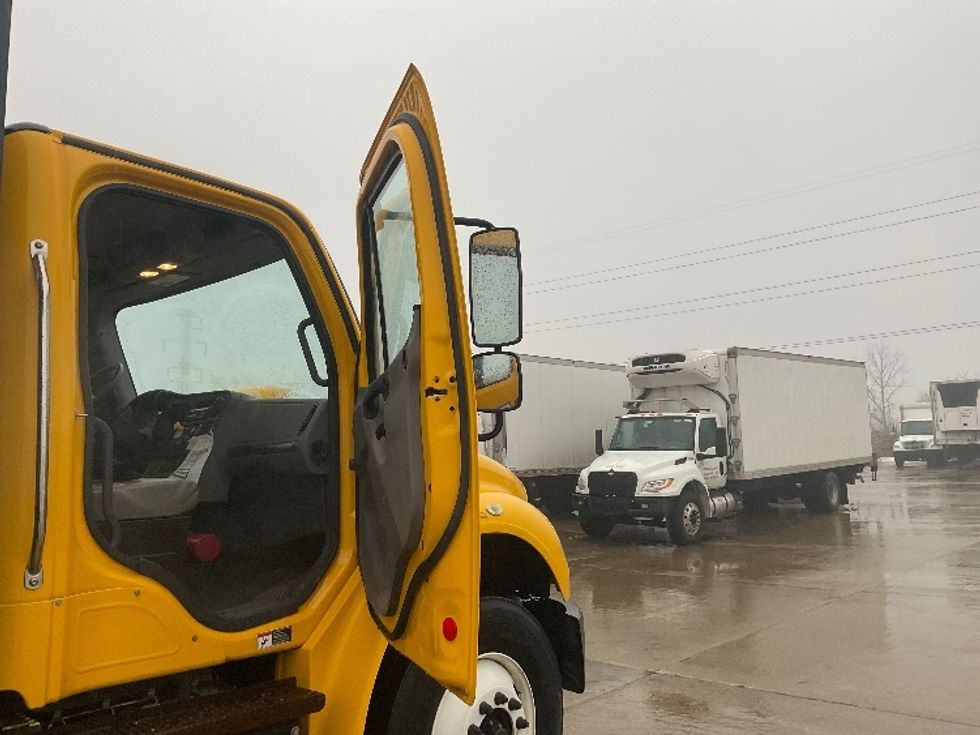 Flatbed Truck-Light and Medium Duty Trucks-Freightliner-2019-M2-Allen Park-MI-110,051\n\t\tmiles-$ 47,750 - Image 20