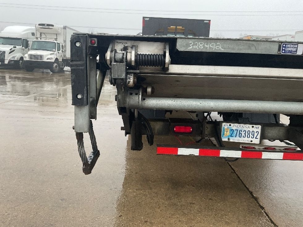 Flatbed Truck-Light and Medium Duty Trucks-Freightliner-2019-M2-Allen Park-MI-110,051\n\t\tmiles-$ 47,750 - Image 25