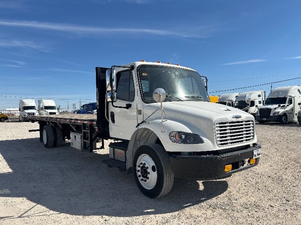 Flatbed Truck-Light and Medium Duty Trucks-Freightliner-2019-M2-Amarillo-TX-137,242\n\t\tmiles-$ 49,250 - Image 1