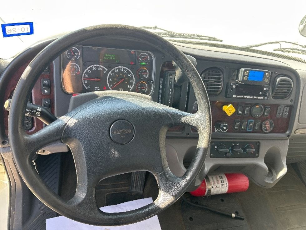 Flatbed Truck-Light and Medium Duty Trucks-Freightliner-2019-M2-Amarillo-TX-137,242\n\t\tmiles-$ 49,250 - Image 18