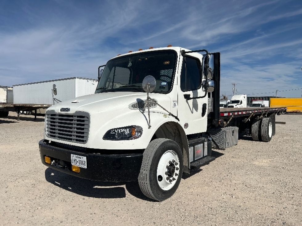Flatbed Truck-Light and Medium Duty Trucks-Freightliner-2019-M2-Amarillo-TX-137,242\n\t\tmiles-$ 49,250 - Image 3