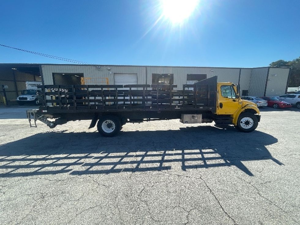 Flatbed Truck-Light and Medium Duty Trucks-Freightliner-2019-M2-Atlanta (Forest Park)-GA-122,330\n\t\tmiles-$ 53,000 - Image 15
