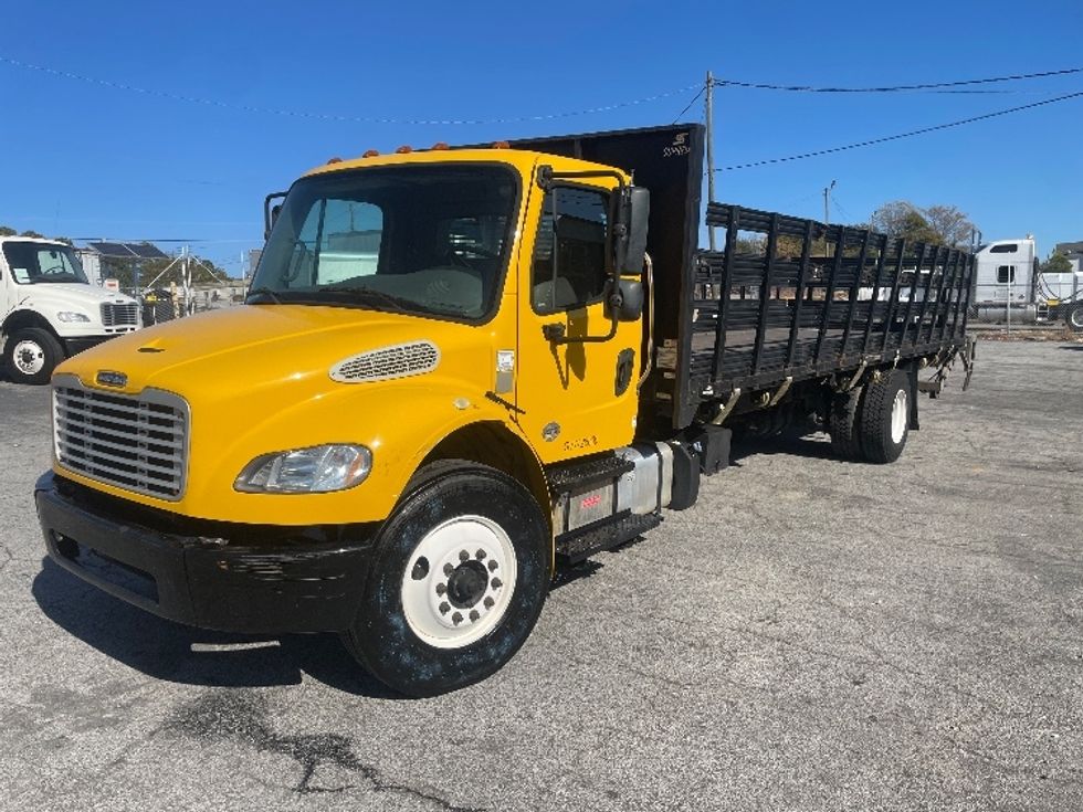 Flatbed Truck-Light and Medium Duty Trucks-Freightliner-2019-M2-Atlanta (Forest Park)-GA-122,330\n\t\tmiles-$ 53,000 - Image 3