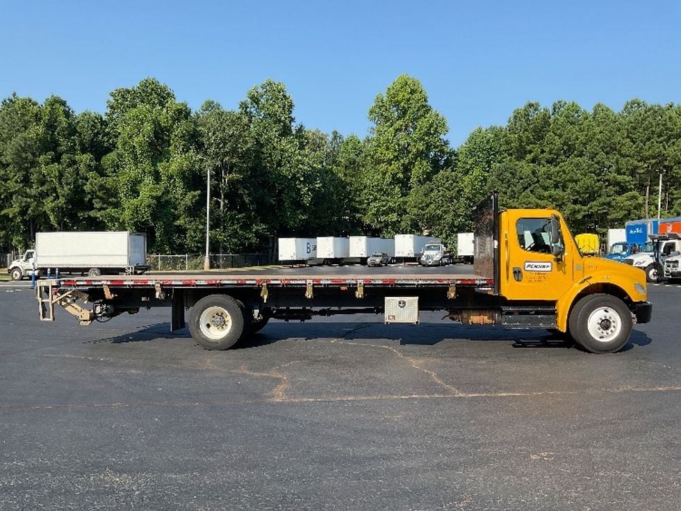 Flatbed Truck-Light and Medium Duty Trucks-Freightliner-2019-M2-Atlanta-GA-144,581\n\t\tmiles-$ 52,500 - Image 9