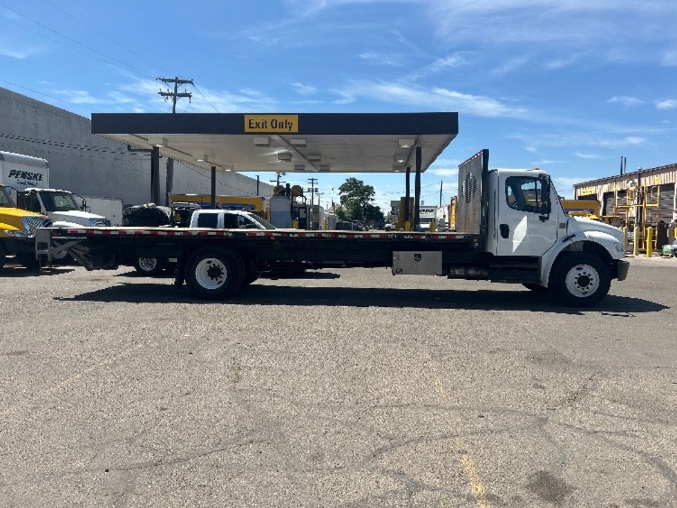 Flatbed Truck-Light and Medium Duty Trucks-Freightliner-2019-M2-Aurora-CO-118,172\n\t\tmiles-$ 60,250 - Image 11