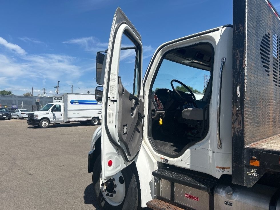 Flatbed Truck-Light and Medium Duty Trucks-Freightliner-2019-M2-Aurora-CO-118,172\n\t\tmiles-$ 60,250 - Image 12