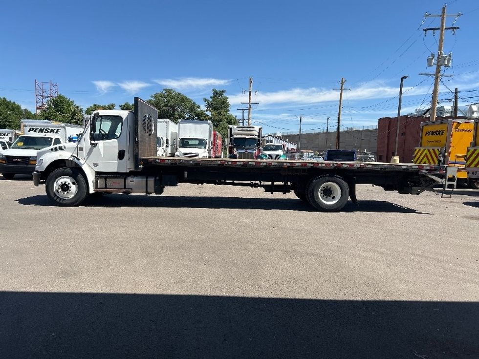 Flatbed Truck-Light and Medium Duty Trucks-Freightliner-2019-M2-Aurora-CO-118,172\n\t\tmiles-$ 60,250 - Image 4