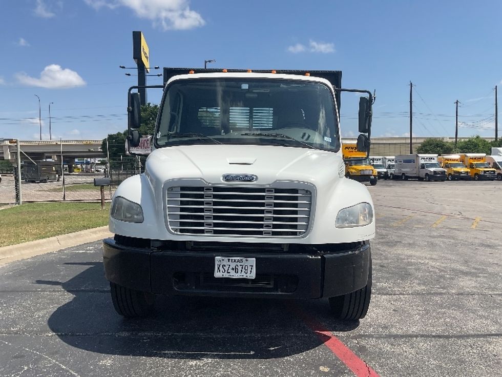Flatbed Truck-Light and Medium Duty Trucks-Freightliner-2019-M2-Austin-TX-123,945\n\t\tmiles-$ 59,750 - Image 2