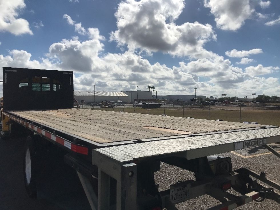 Flatbed Truck-Light and Medium Duty Trucks-Freightliner-2019-M2-Austin-TX-180,597\n\t\tmiles-$ 42,750 - Image 12