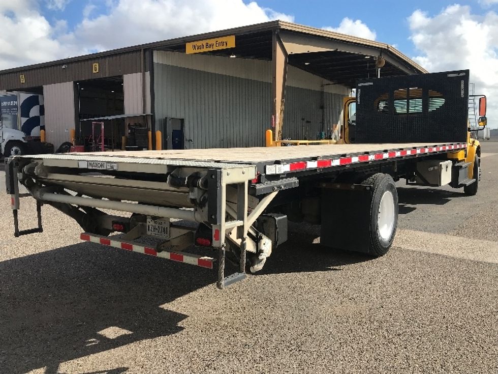 Flatbed Truck-Light and Medium Duty Trucks-Freightliner-2019-M2-Austin-TX-180,597\n\t\tmiles-$ 42,750 - Image 13