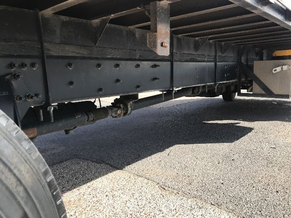 Flatbed Truck-Light and Medium Duty Trucks-Freightliner-2019-M2-Austin-TX-180,597\n\t\tmiles-$ 42,750 - Image 14