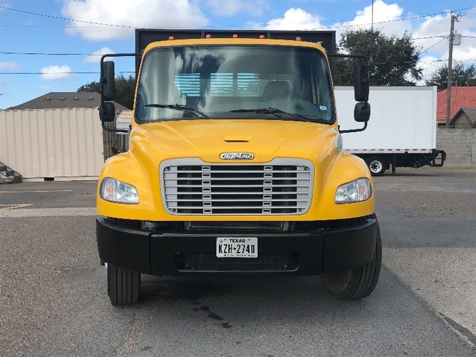 Flatbed Truck-Light and Medium Duty Trucks-Freightliner-2019-M2-Austin-TX-180,597\n\t\tmiles-$ 42,750 - Image 2