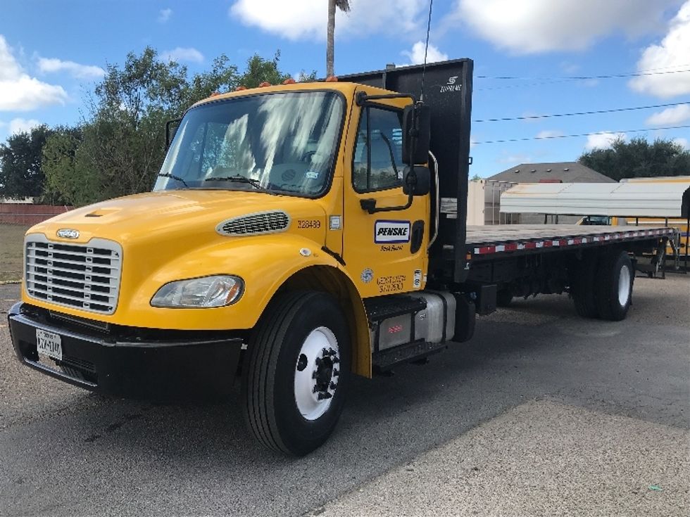 Flatbed Truck-Light and Medium Duty Trucks-Freightliner-2019-M2-Austin-TX-180,597\n\t\tmiles-$ 42,750 - Image 3