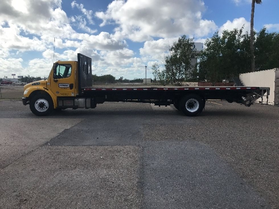 Flatbed Truck-Light and Medium Duty Trucks-Freightliner-2019-M2-Austin-TX-180,597\n\t\tmiles-$ 42,750 - Image 4
