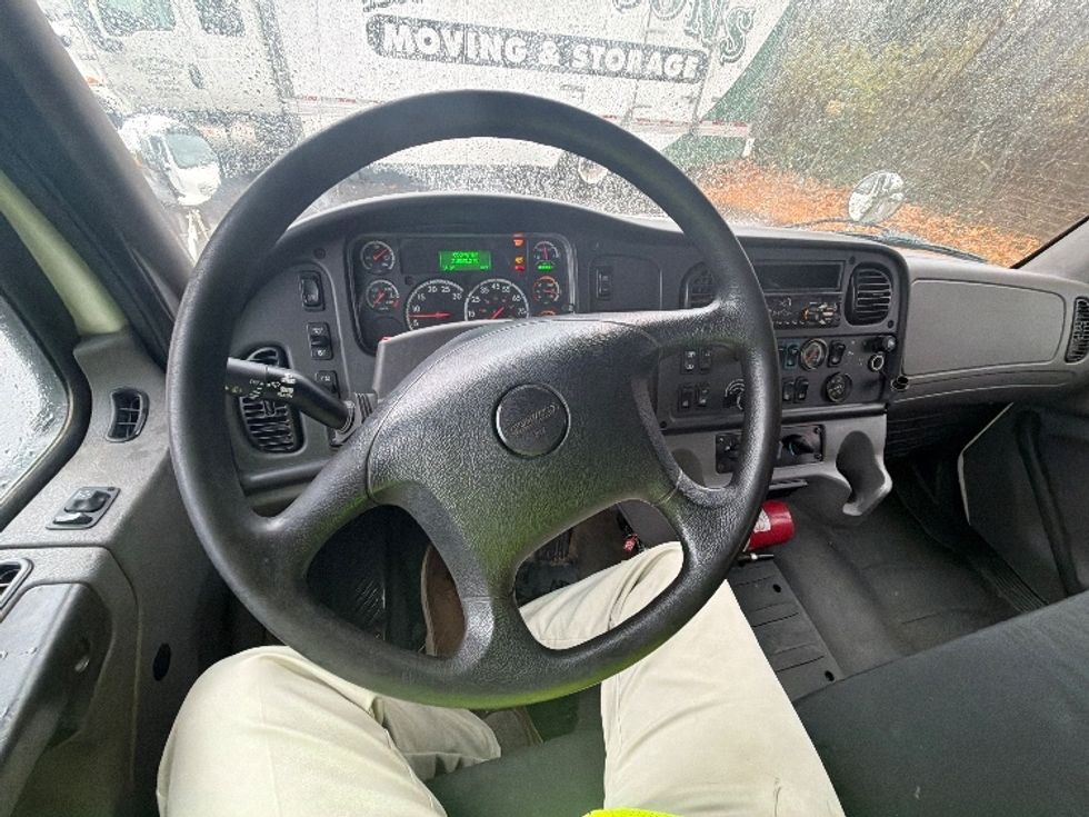 Flatbed Truck-Light and Medium Duty Trucks-Freightliner-2019-M2-Baltimore-MD-215,385\n\t\tmiles-$ 57,500 - Image 11