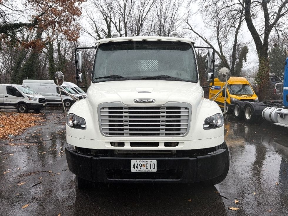 Flatbed Truck-Light and Medium Duty Trucks-Freightliner-2019-M2-Baltimore-MD-215,385\n\t\tmiles-$ 57,500 - Image 2